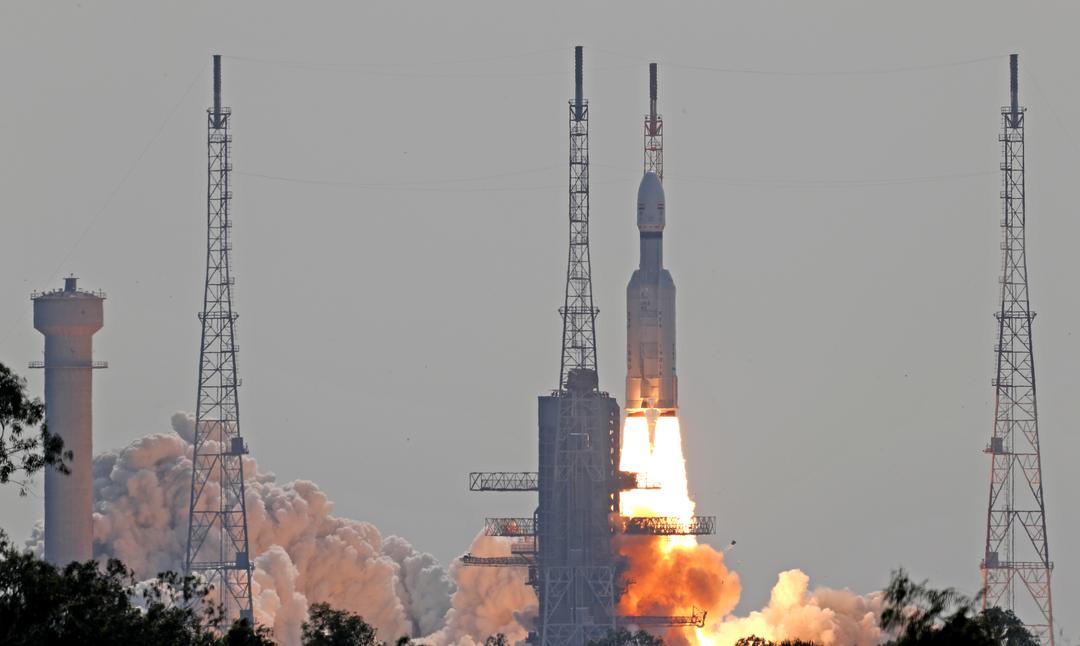 GSLV launches OneWeb satellites