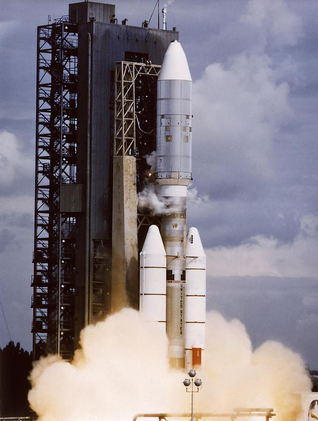 Titan IIIE rocket