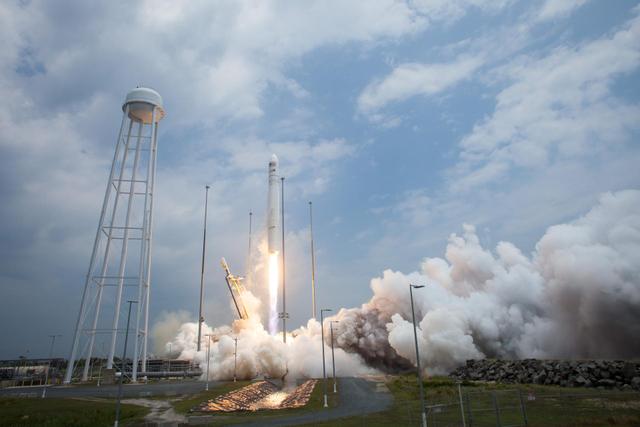 Antares 120 rocket