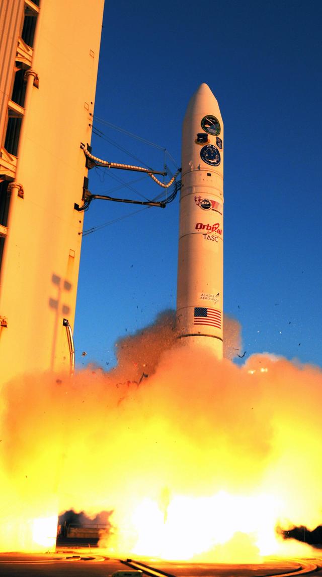 Minotaur IV HAPS rocket