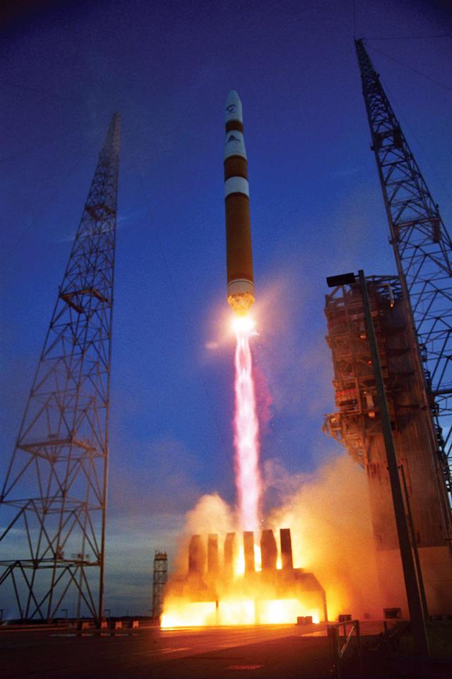 Delta IV M rocket